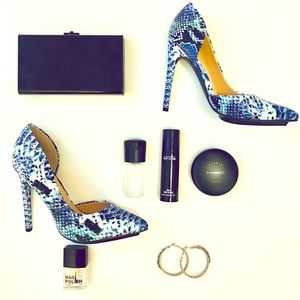 Blue Multi Pointed Toe Pumps